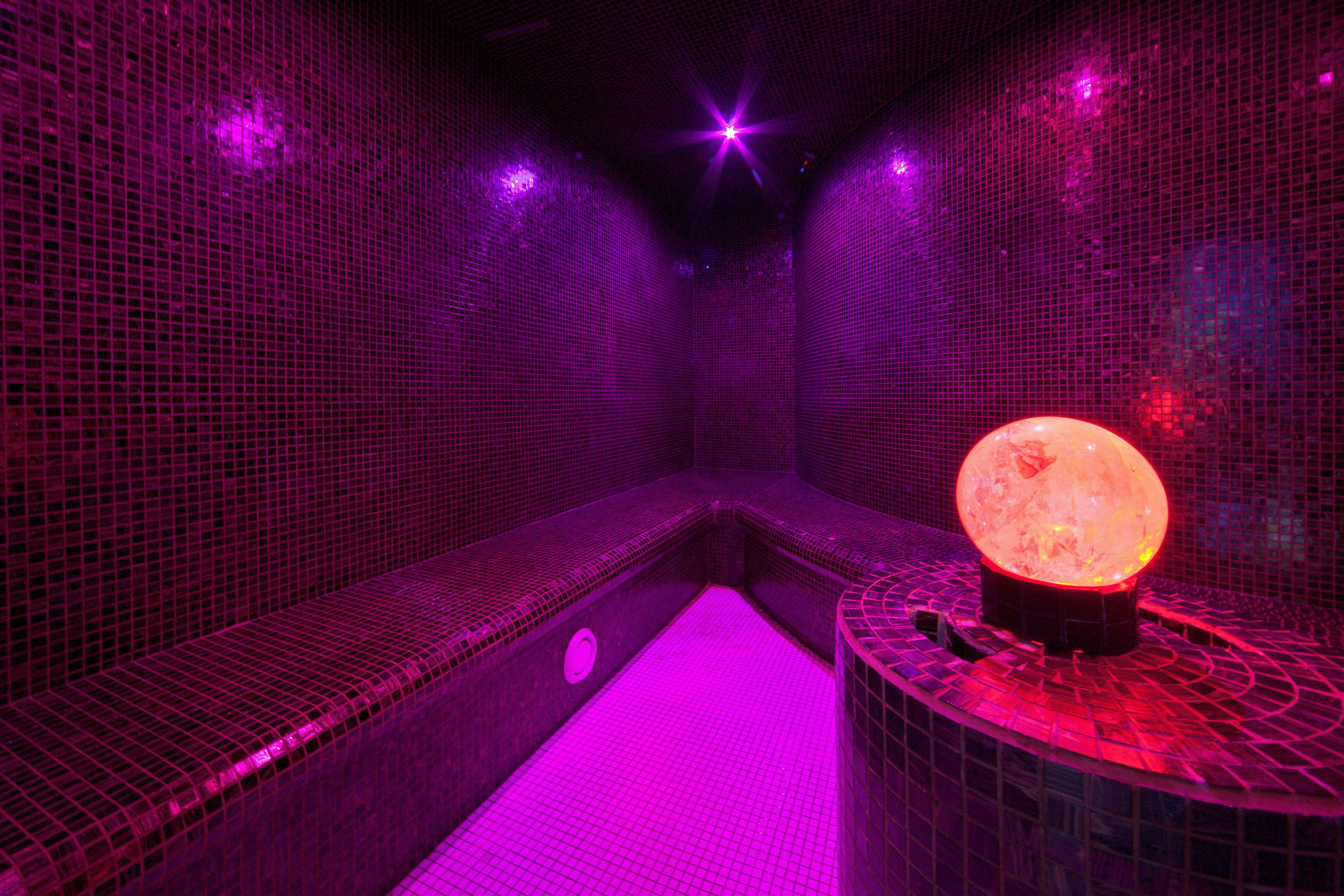 킴튼 블리스우드 스퀘어 호텔 글라스고 외부 사진 A steam room