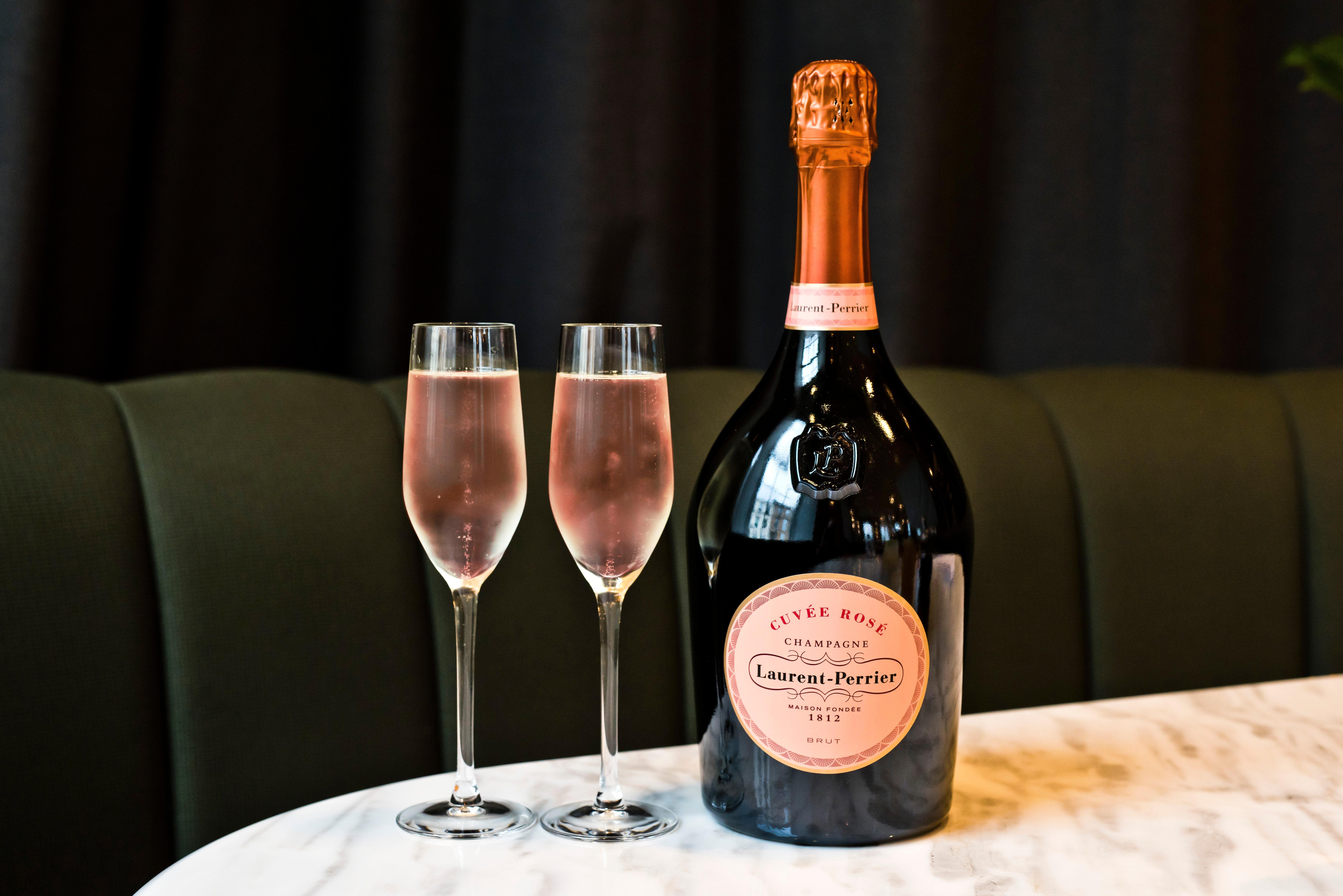 킴튼 블리스우드 스퀘어 호텔 글라스고 외부 사진 Champagne Perrier-Jouët Rosé Belle Epoque